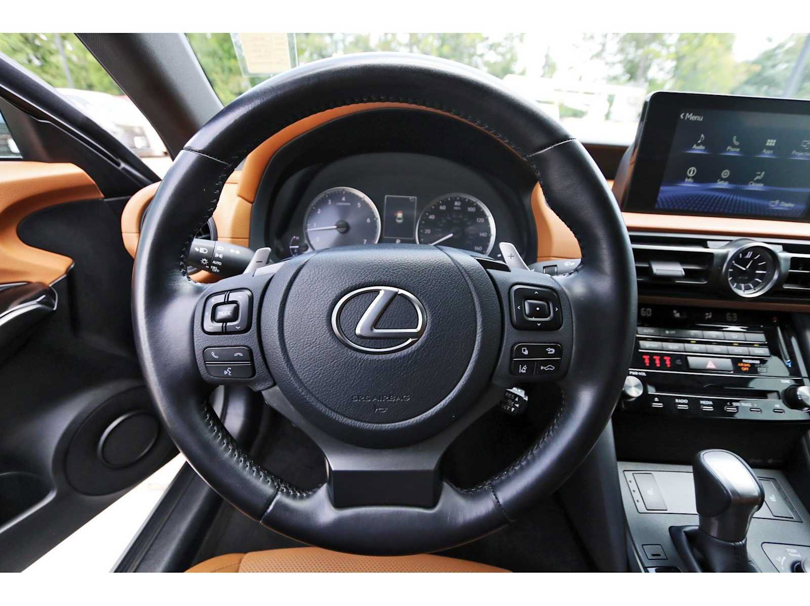 Used 2024 Lexus IS 350 F Sport RWD image 13