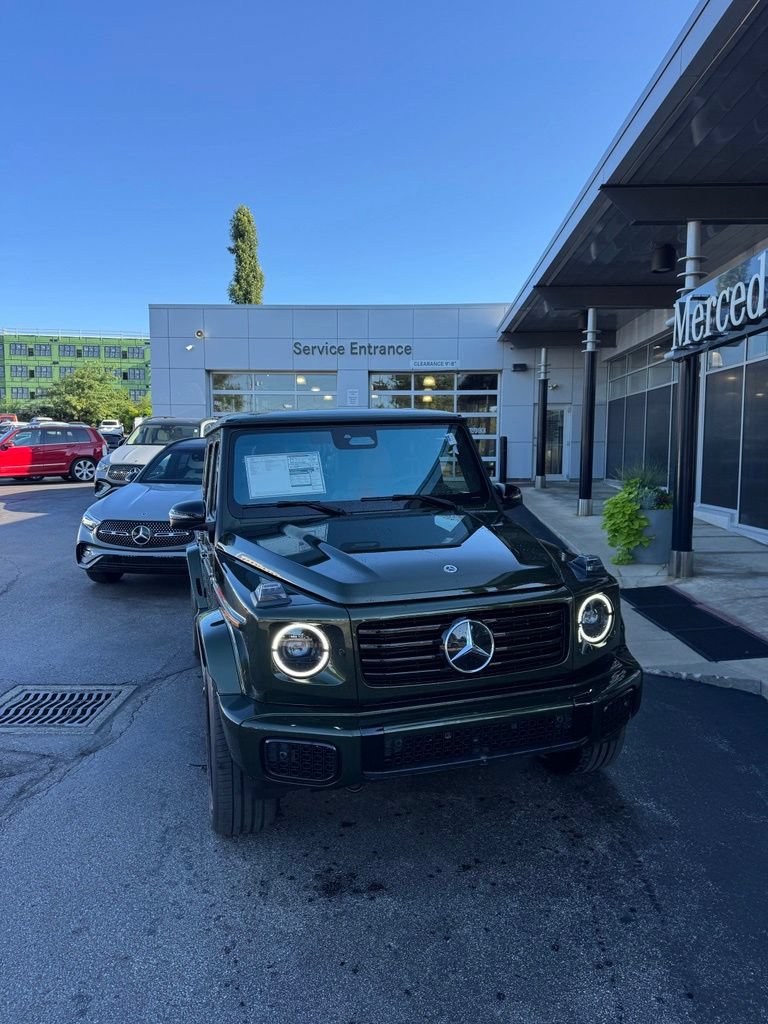 New 2027 Mercedes-Benz G 580 e image 2