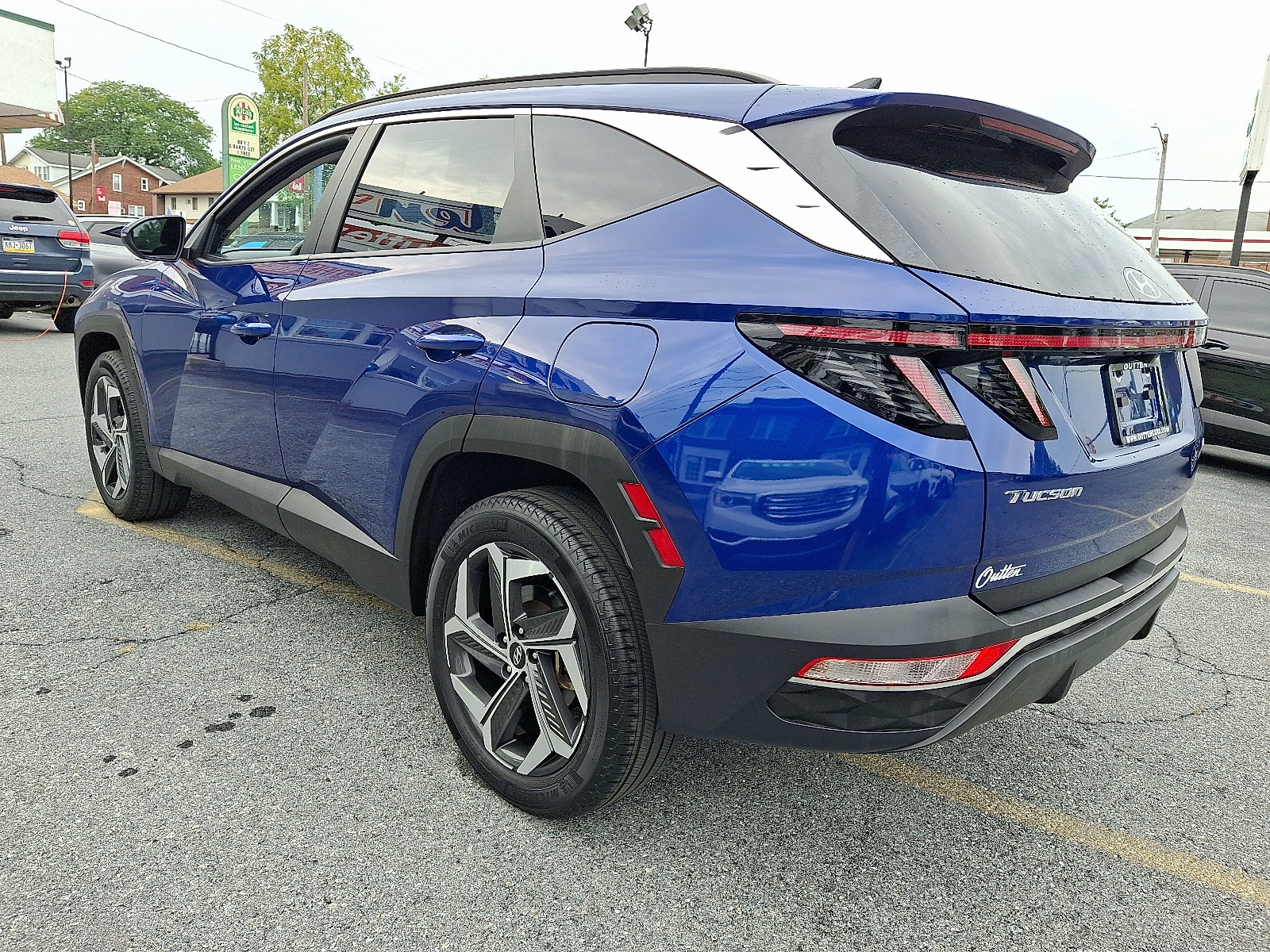 Used 2023 Hyundai Tucson SEL w/ Convenience Package AWD/4WD image 3
