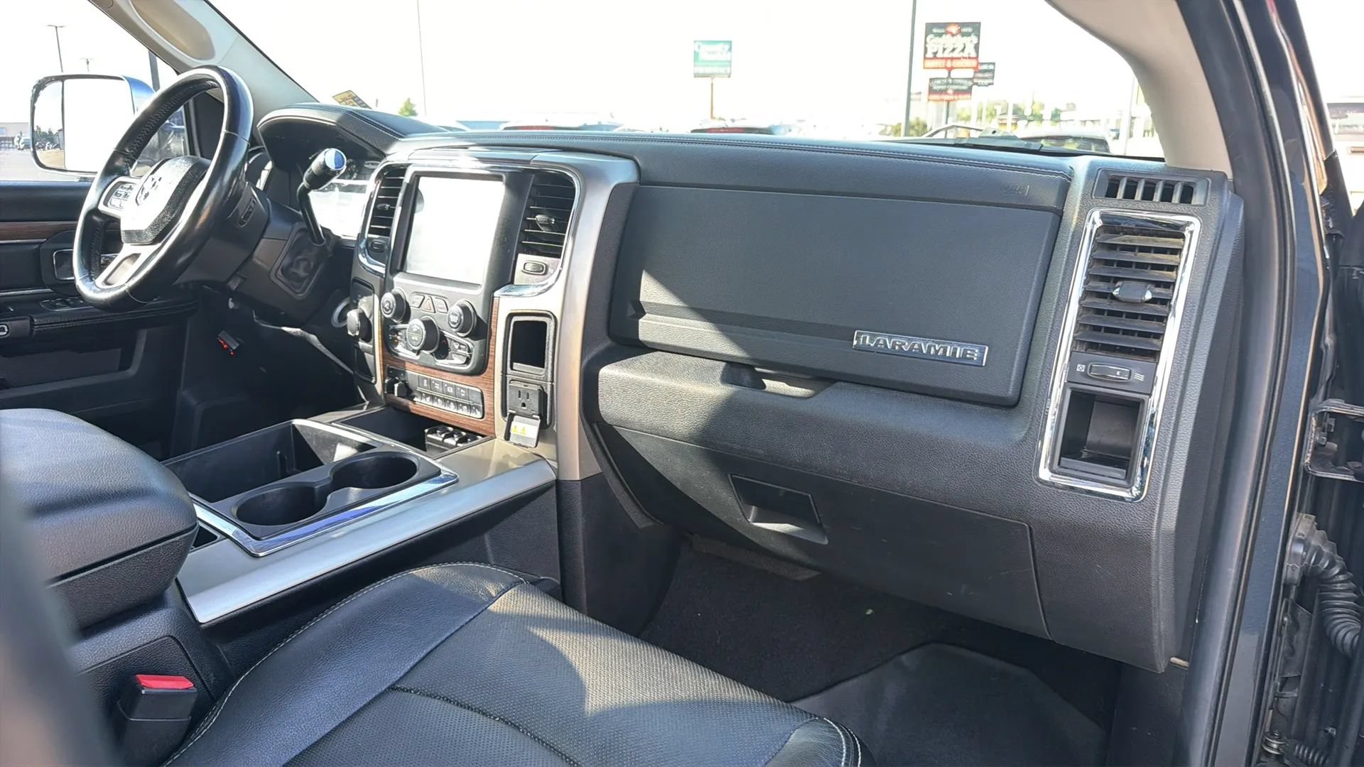 Used 2013 RAM 3500 Laramie AWD/4WD image 77