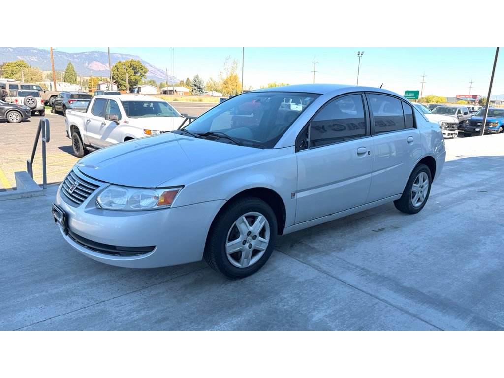 Used 2007 Saturn ION Level 2 w/ Preferred Pkg FWD image 3