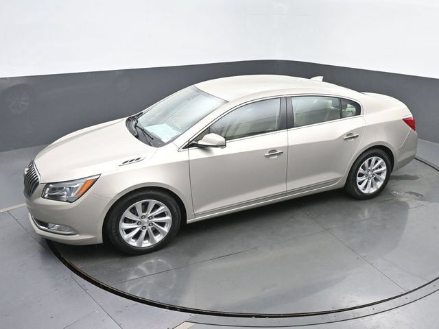 Used 2016 Buick LaCrosse Leather FWD image 37