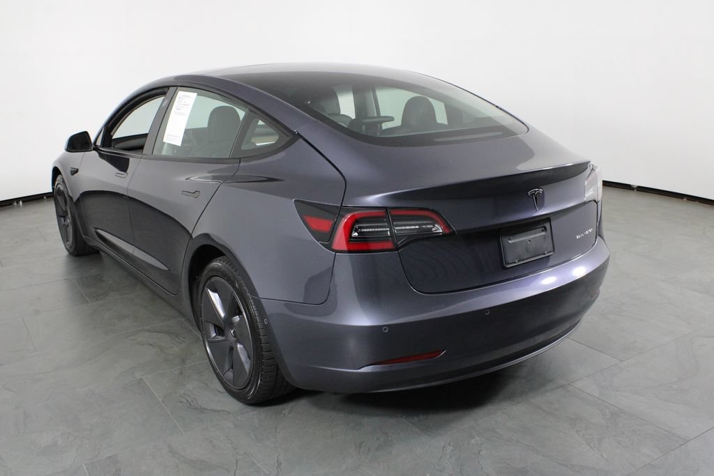Used 2022 Tesla Model 3 Long Range AWD/4WD image 3