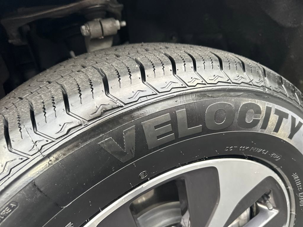 Used 2022 Jeep Grand Cherokee Limited 4xe image 13