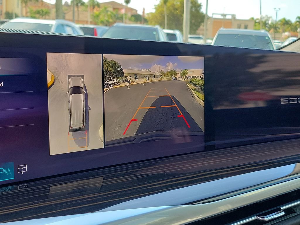 Used 2025 Cadillac Escalade ESV Premium Luxury w/ LPO, Floor Liner Package image 29