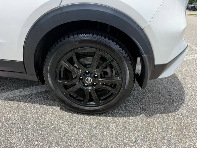 Certified 2021 Nissan Kicks SR w/ SR Premium Package FWD image 27