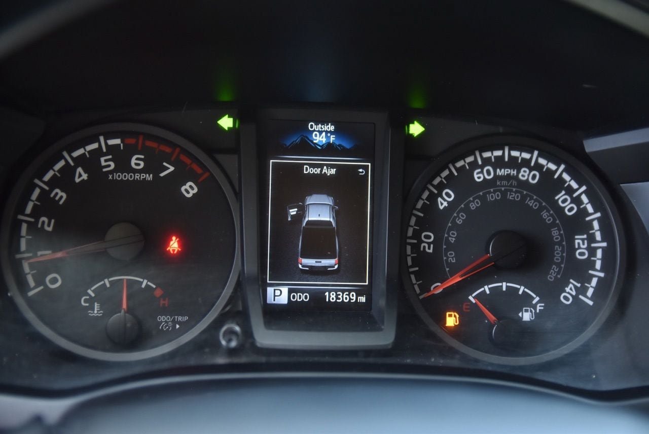 Used 2023 Toyota Tacoma SR RWD image 22