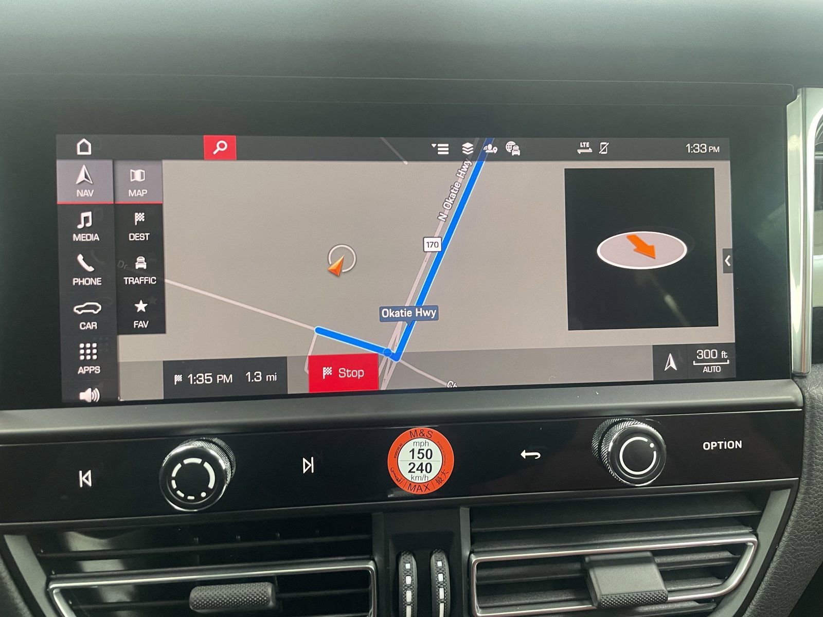 Certified 2026 Porsche Macan Turbo image 10