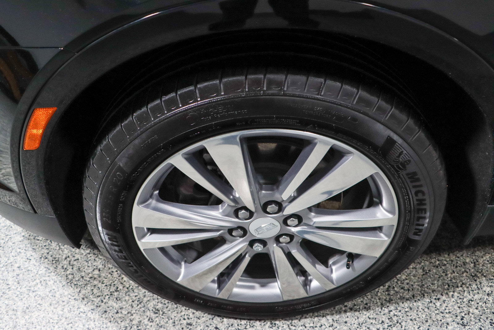 Used 2024 Cadillac XT5 Premium Luxury image 11