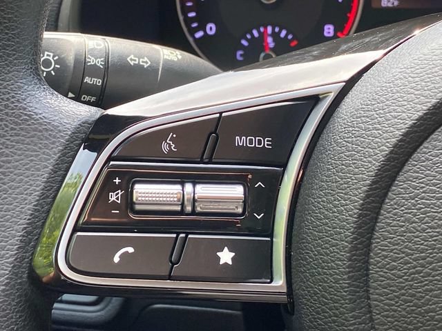 Used 2023 Kia Forte LXS w/ LXS Technology Package FWD image 18