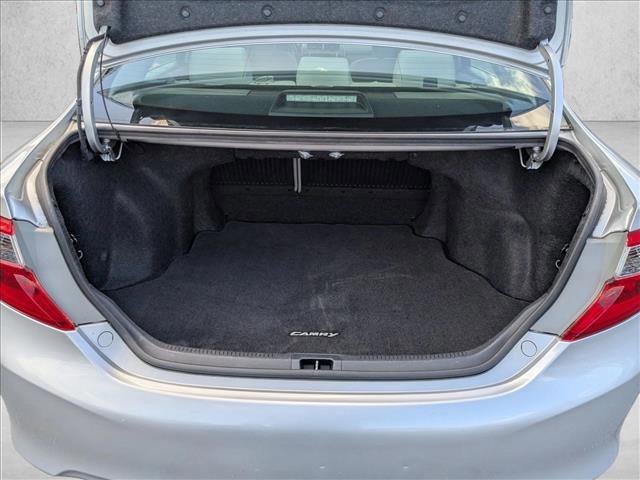 Used 2014 Toyota Camry LE FWD image 6