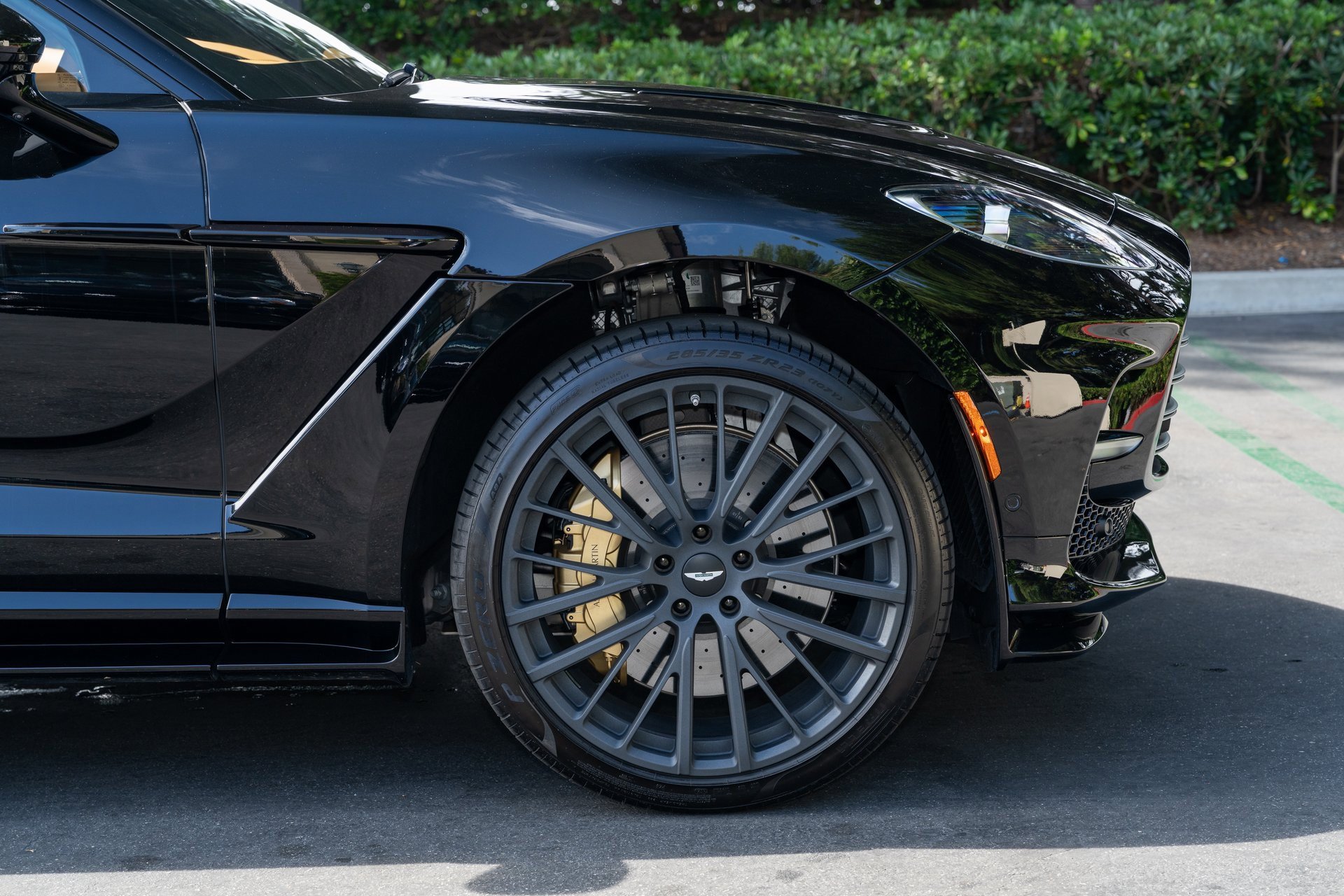 Used 2025 Aston Martin DBX 707 image 23