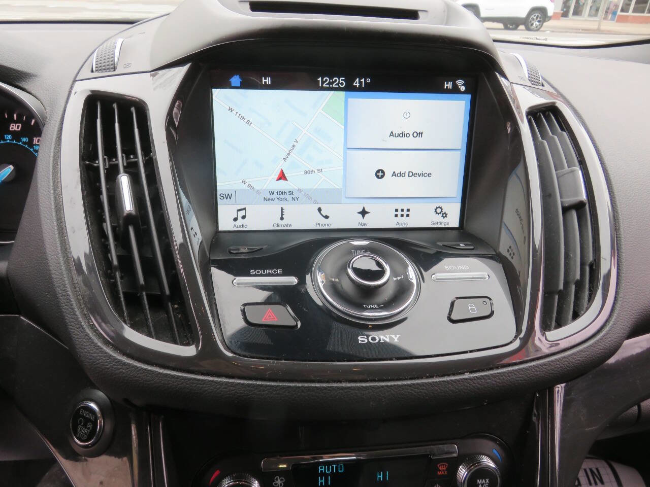 Used 2016 Ford Escape Titanium image 17