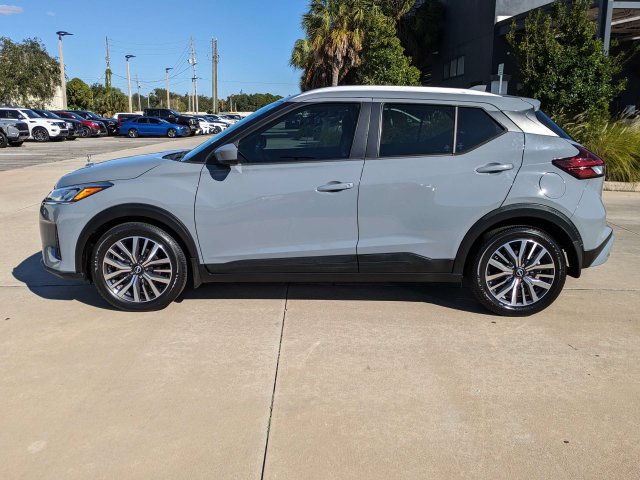 Used 2022 Nissan Kicks SV FWD image 8