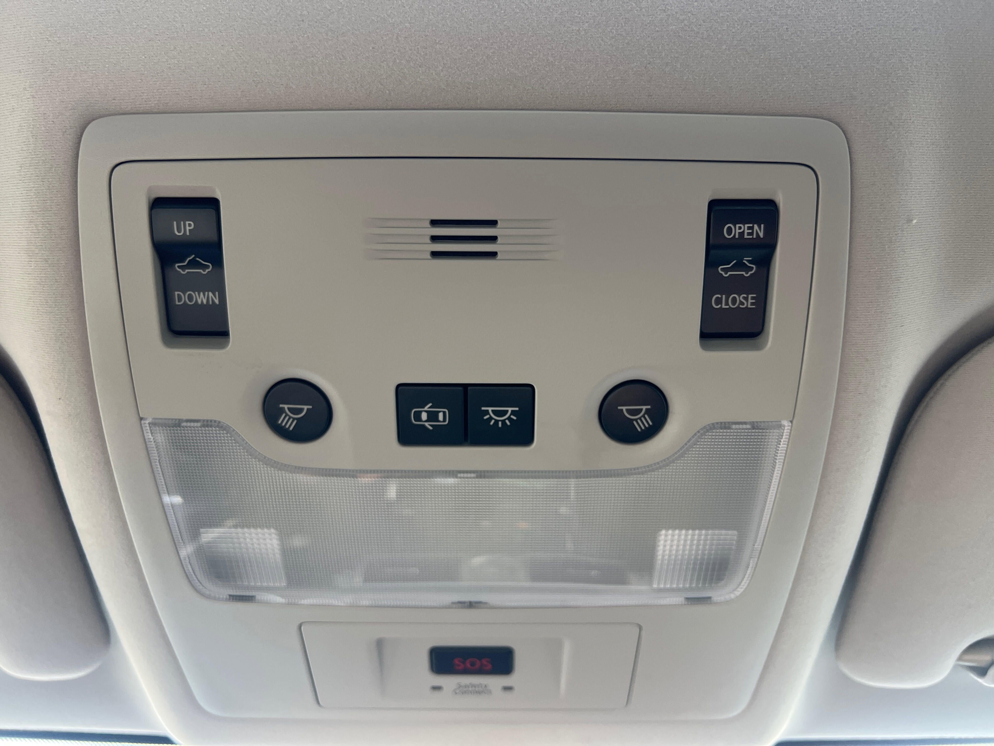 Used 2016 Lexus IS 200t image 18