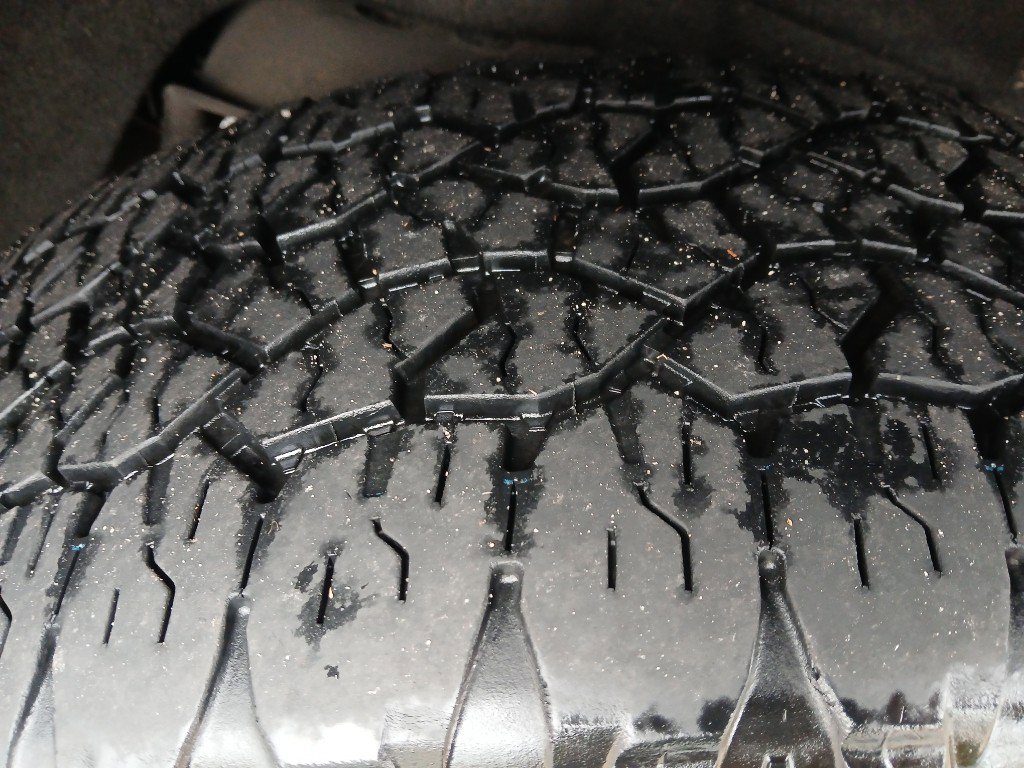 Used 2022 Chevrolet Suburban Z71 w/ Luxury Package image 20