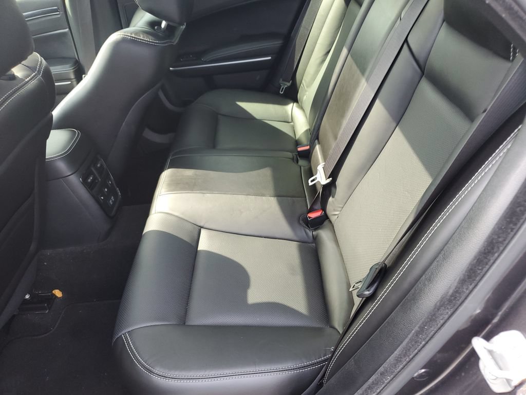 Used 2021 Chrysler 300 S w/ Popular Equipment Group RWD image 12