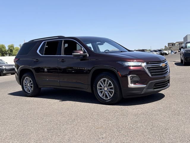 Used 2023 Chevrolet Traverse LT FWD image 4
