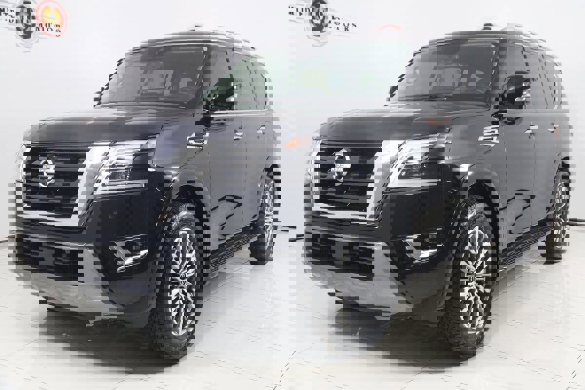 Used 2024 Nissan Armada SL w/ Captain's Chairs Package image 5