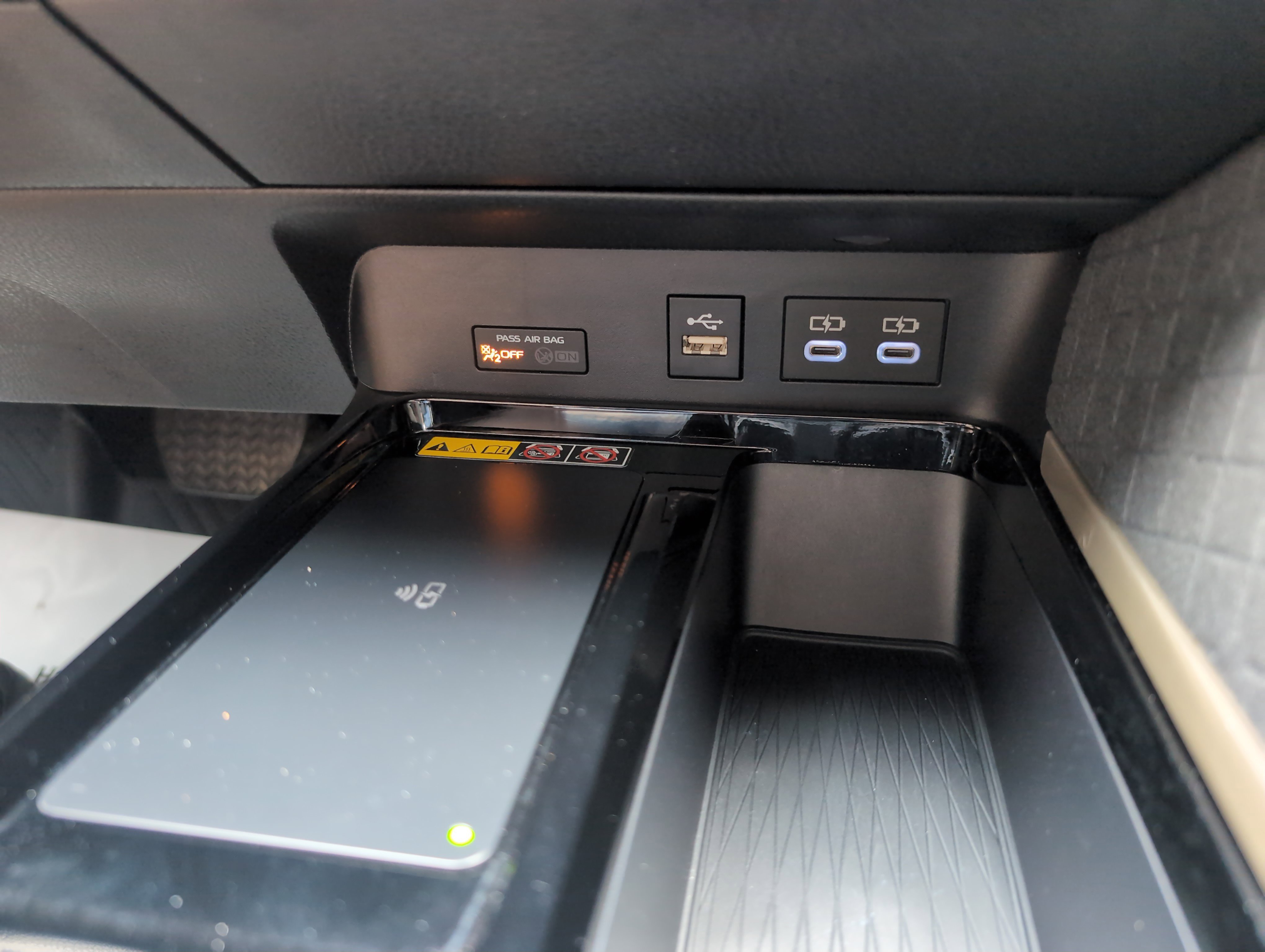 Certified 2026 Toyota Camry XLE FWD image 36