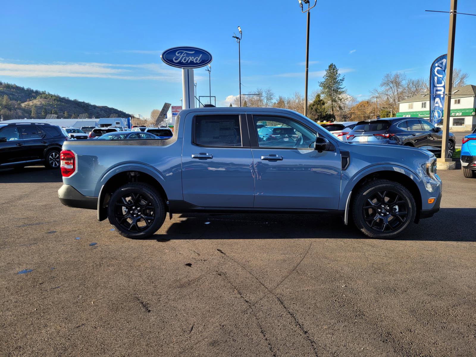 New 2025 Ford Maverick Lariat w/ Black Appearance Package AWD/4WD image 4