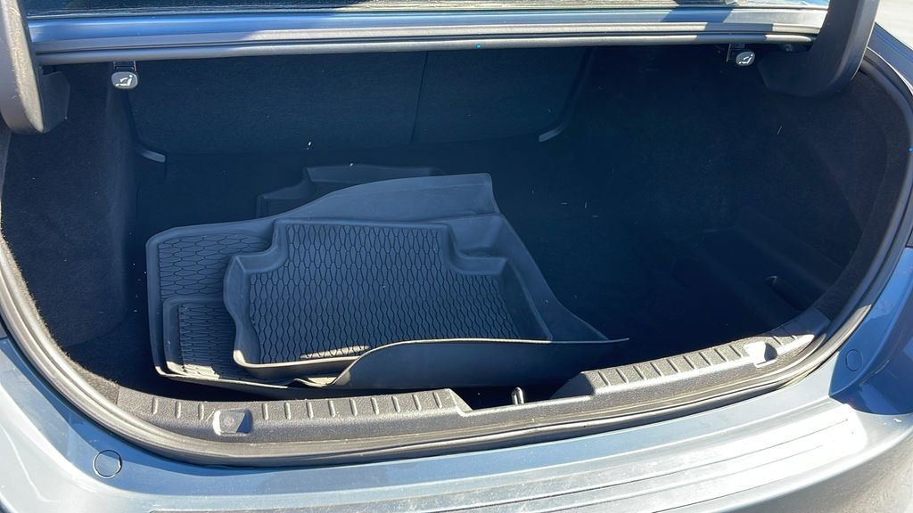 Used 2023 MAZDA MAZDA3 s image 28