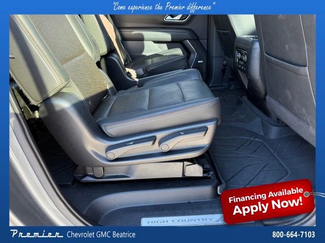 Used 2022 Chevrolet Suburban High Country image 21