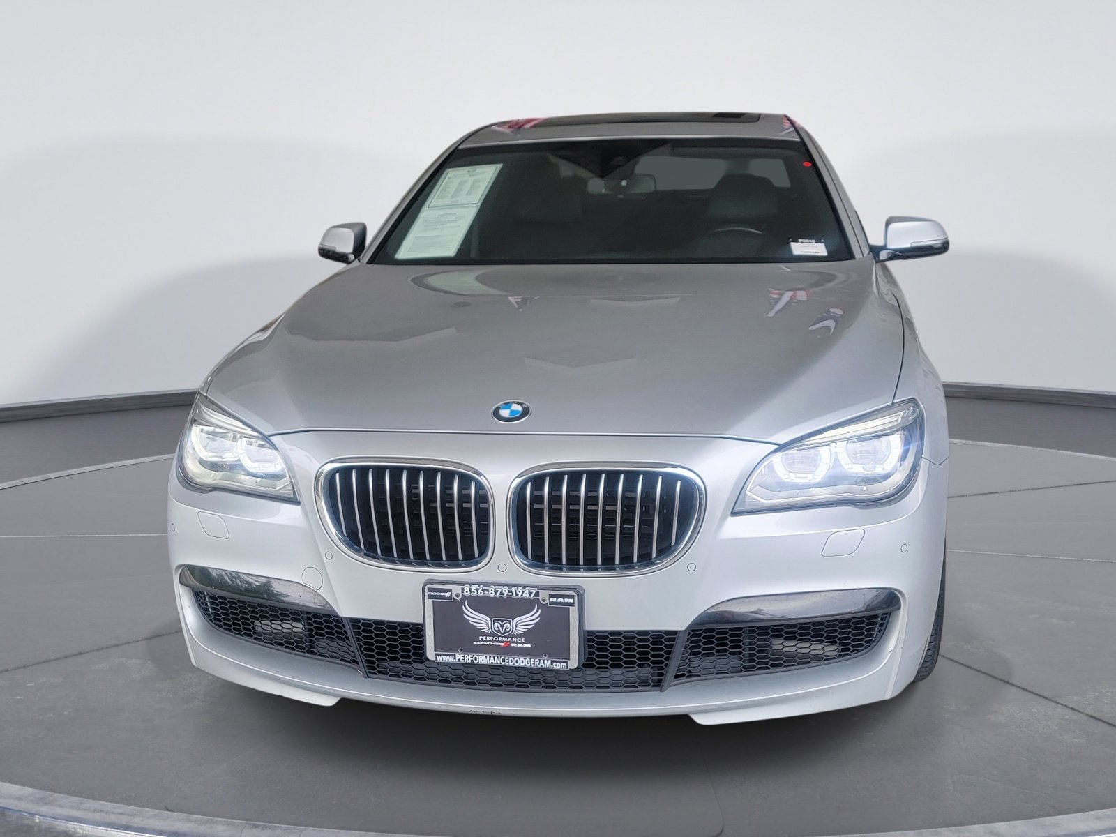 Used 2014 BMW 750Li xDrive AWD/4WD image 3
