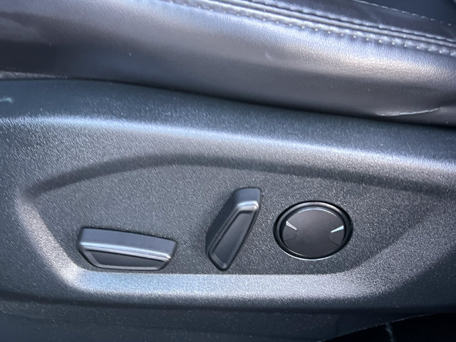 Certified 2019 Ford Explorer XLT w/ Equipment Group 202A AWD/4WD image 12