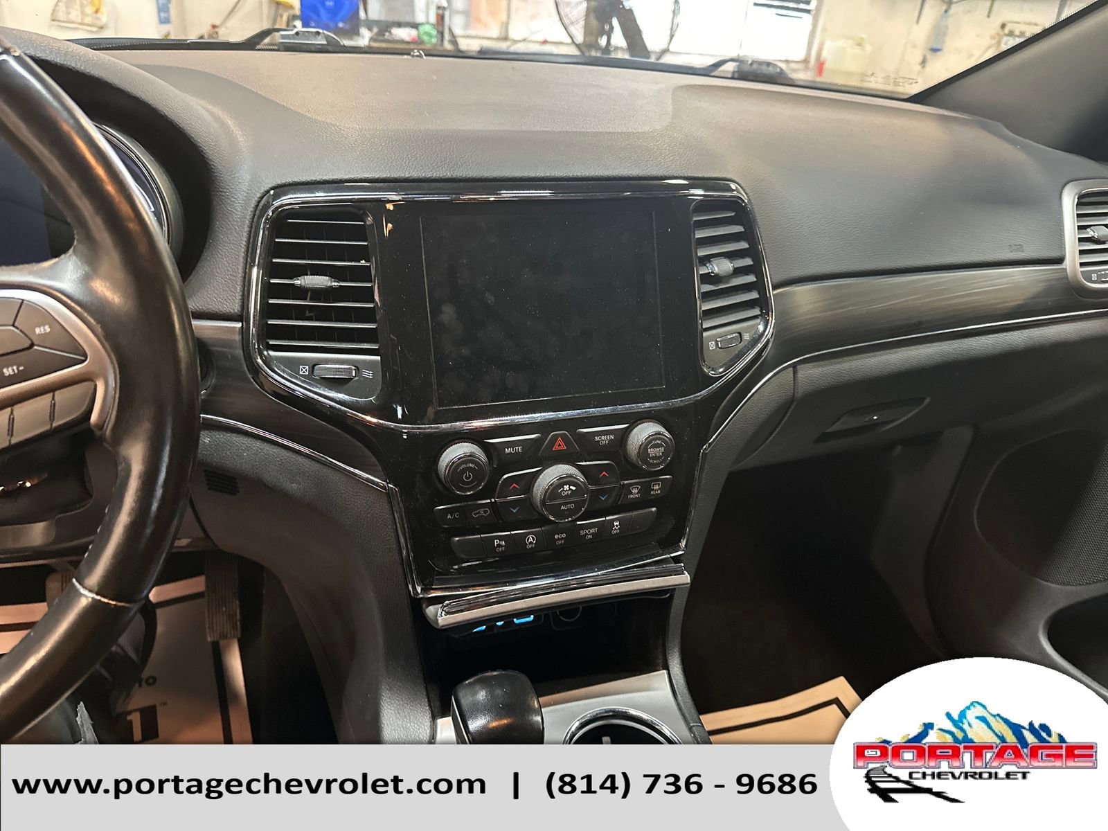 Used 2021 Jeep Grand Cherokee Limited w/ Trailer Tow Group IV image 20