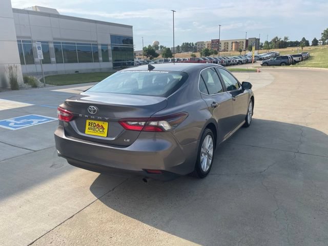 Used 2024 Toyota Camry LE FWD image 4