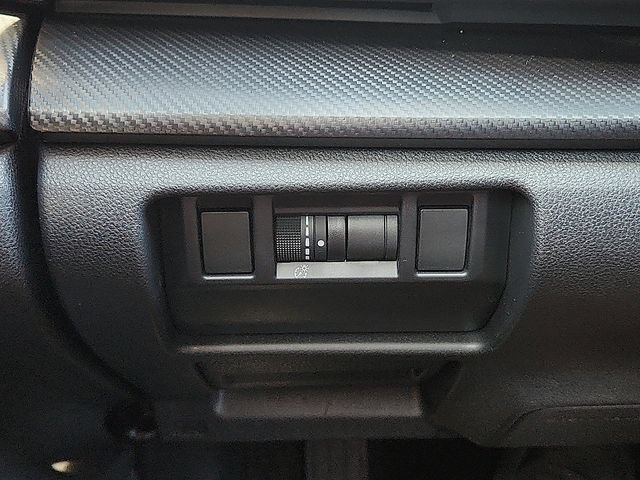 Certified 2025 Subaru Crosstrek 2.0i AWD/4WD image 20