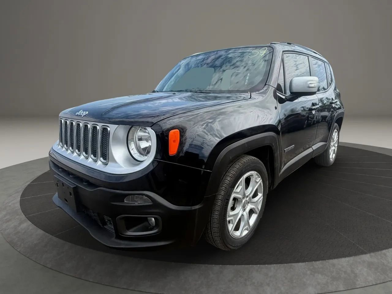 Used 2018 Jeep Renegade Limited FWD image 1