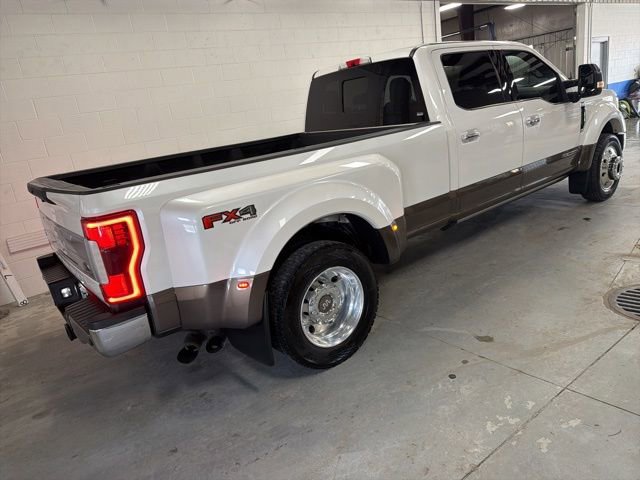 Used 2017 Ford F450 King Ranch w/ King Ranch Ultimate Package AWD/4WD image 10
