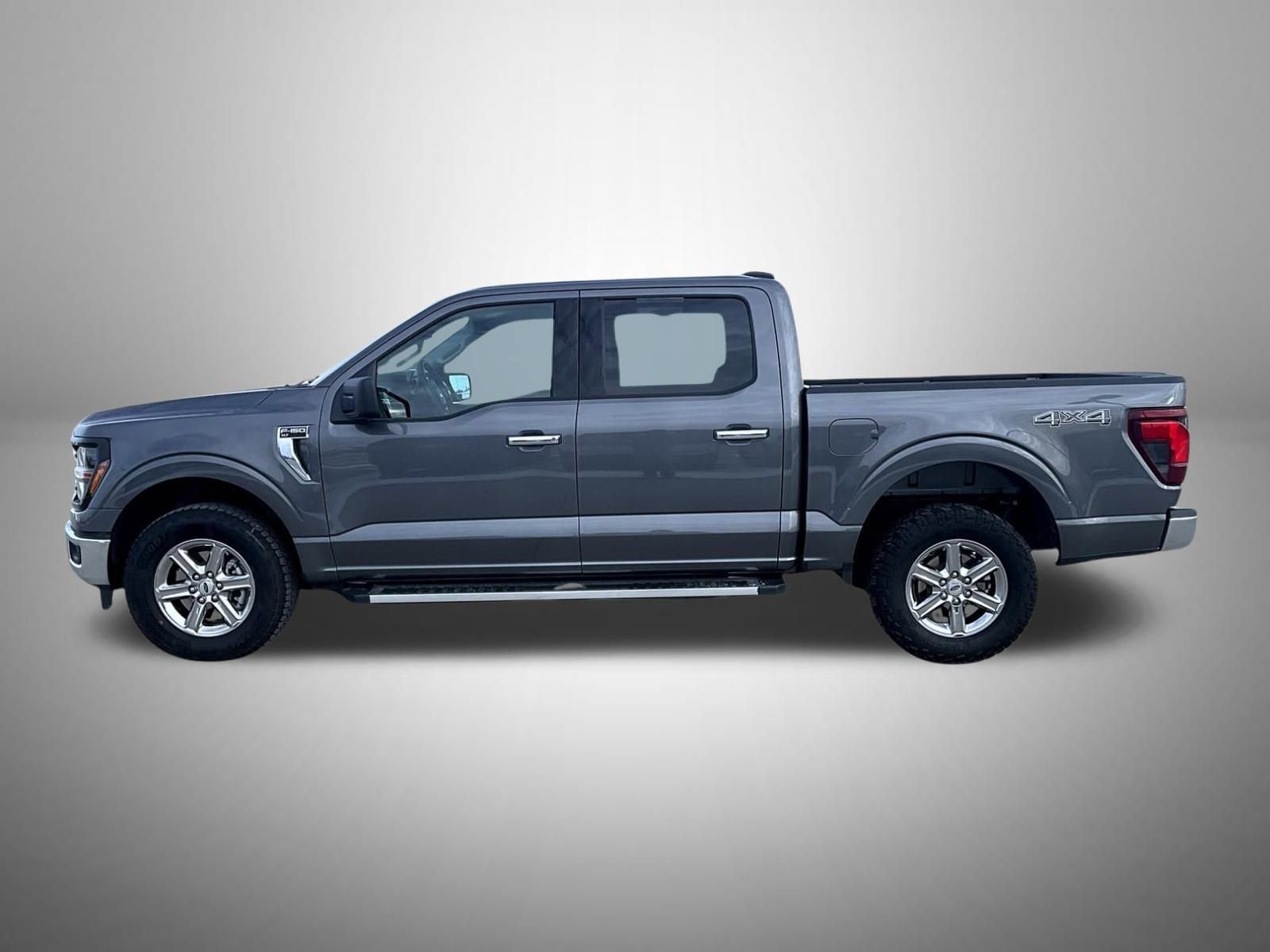 Used 2025 Ford F150 XLT w/ Equipment Group 301A Standard AWD/4WD image 8