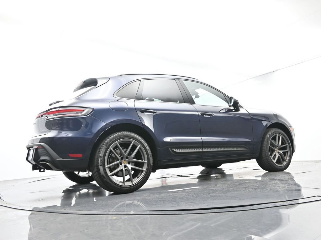Certified 2023 Porsche Macan Turbo AWD/4WD image 49