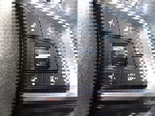 Used 2022 Subaru Ascent Limited w/ Technology Package image 24