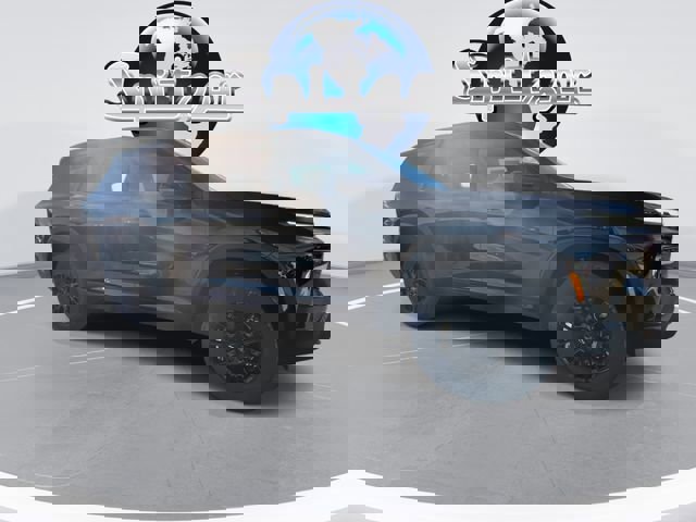 New 2026 Chevrolet Traverse Z71 w/ Enhanced Driving Package image 2