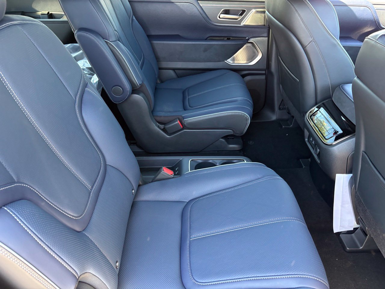 New 2027 INFINITI QX80 Sensory AWD/4WD image 12