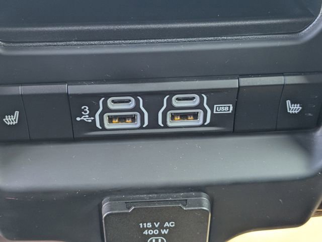 Used 2020 RAM 3500 Limited image 16