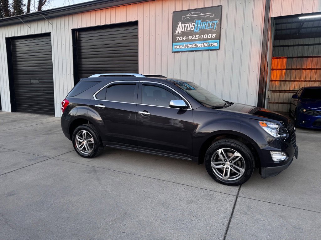Used 2016 Chevrolet Equinox LTZ w/ Enhanced Convenience Package image 3