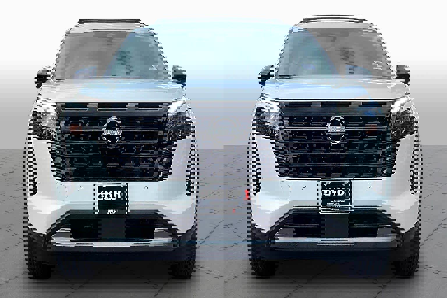 New 2026 Nissan Pathfinder SL image 3