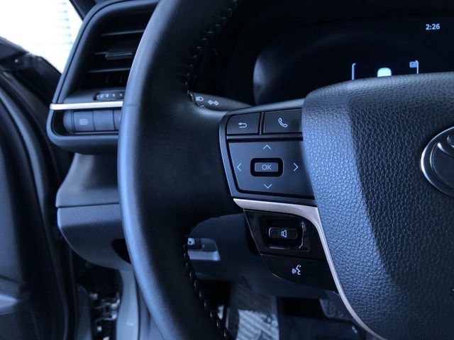 Certified 2025 Toyota Crown XLE AWD/4WD image 25