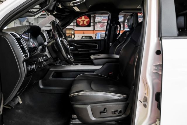 Used 2020 RAM 2500 Laramie w/ Night Edition AWD/4WD image 6