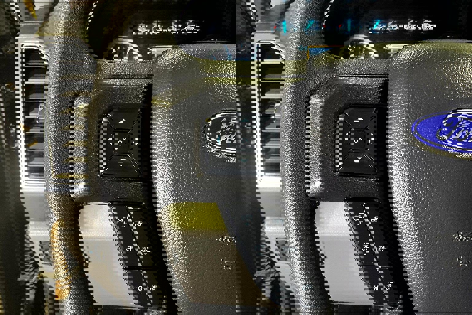 Used 2022 Ford F250 XLT image 12