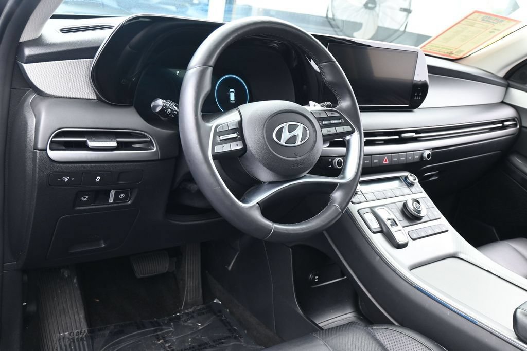 Used 2024 Hyundai Palisade SEL w/ Premium Package FWD image 15