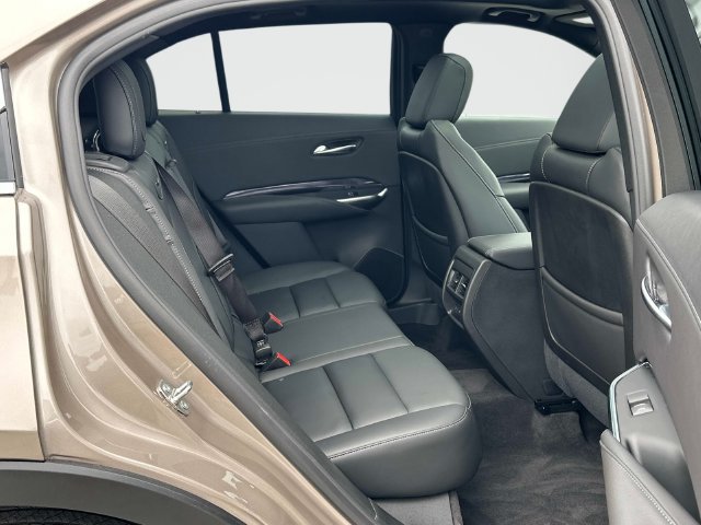 Certified 2023 Cadillac XT4 Luxury w/ Cold Weather Package AWD/4WD image 21