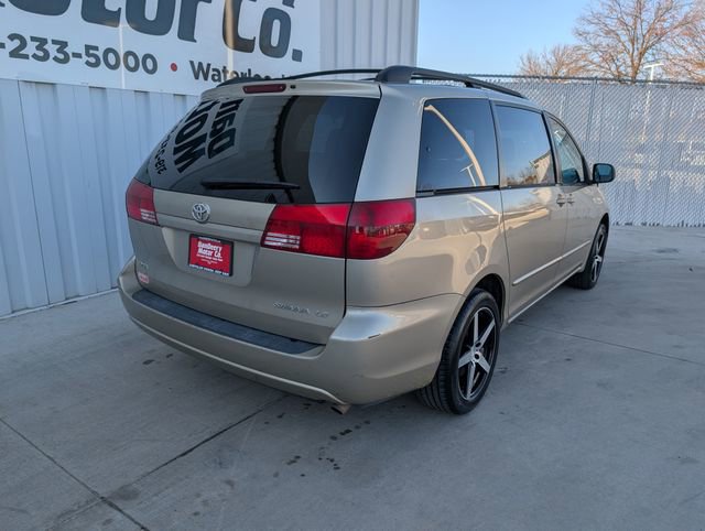 Used 2004 Toyota Sienna CE image 23