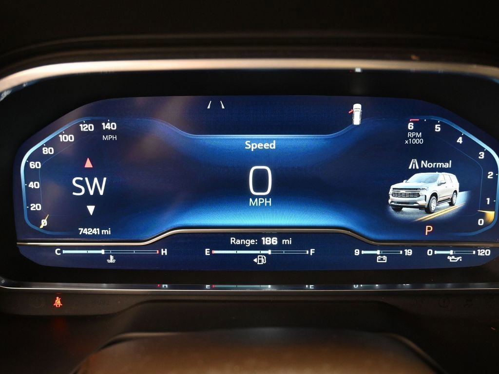 Used 2023 Chevrolet Suburban LT image 20