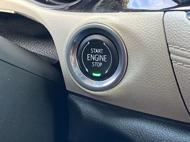 Used 2020 Buick Encore GX Essence w/ Experience Buick Package image 13